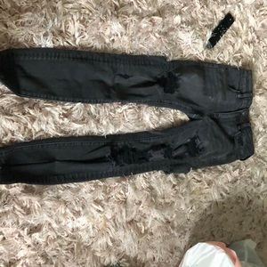 Black Ripped Skinny Jeans